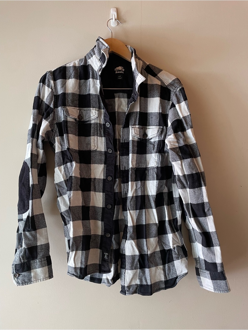 Roots | Mens Size Small Plaid Button Up